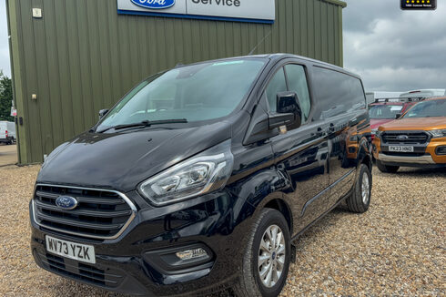 Ford Transit Custom AUTO SWB L1H1 320 Limited Alloys Air Con Cam Sensors EURO 6 NO VAT