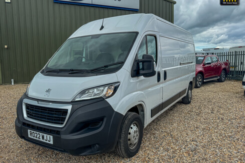 Peugeot Boxer LWB L3H2 Bluehdi 335 Professional Navigation EURO 6