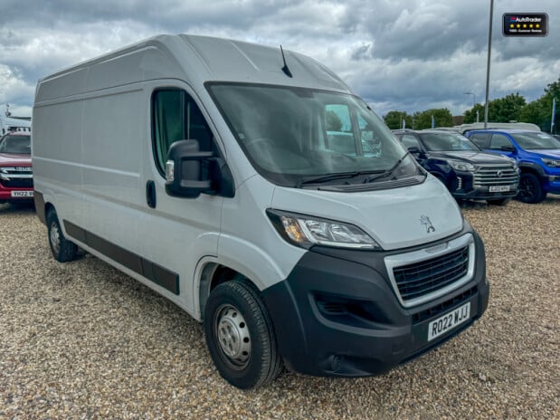 Peugeot Boxer LWB L3H2 Bluehdi 335 Professional Navigation EURO 6 4