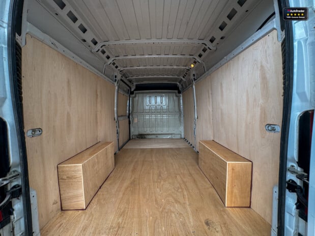 Peugeot Boxer LWB L3H2 Bluehdi 335 Professional Navigation EURO 6 9