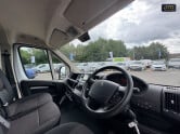 Peugeot Boxer LWB L3H2 Bluehdi 335 Professional Navigation EURO 6 15