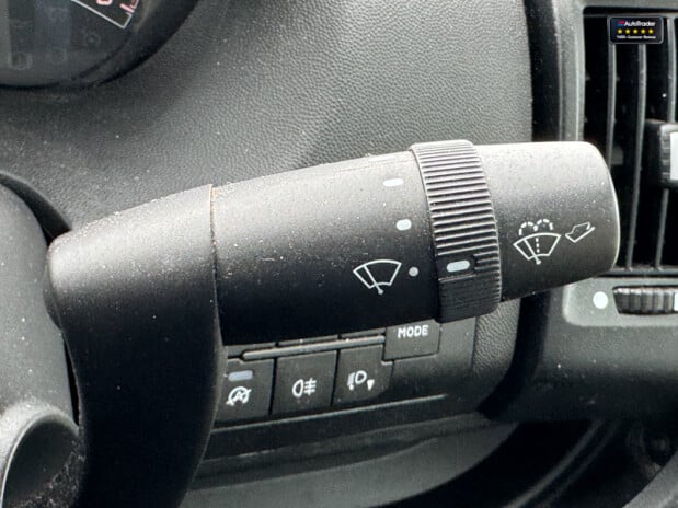 Peugeot Boxer LWB L3H2 Bluehdi 335 Professional Navigation EURO 6 21