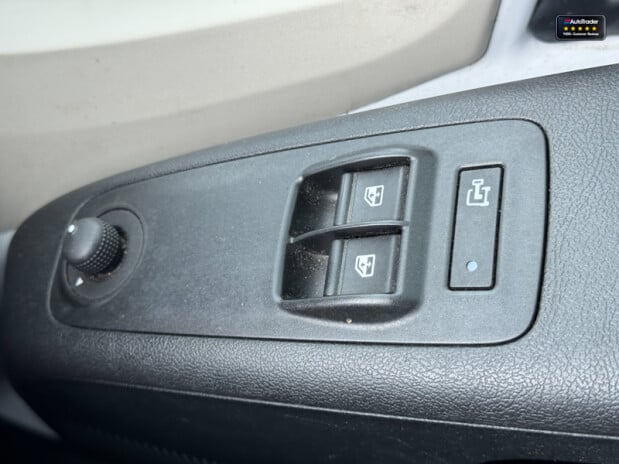 Peugeot Boxer LWB L3H2 Bluehdi 335 Professional Navigation EURO 6 24