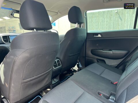Kia Sportage 1.6 CRDi 2 SUV 5dr Diesel Manual Euro 6 (s/s) (134 bhp) 12
