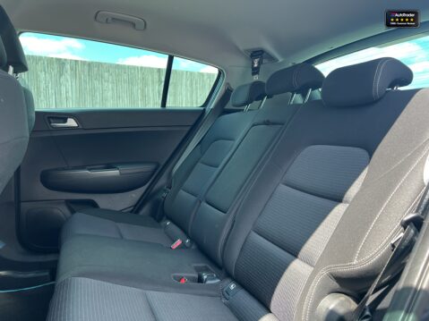 Kia Sportage 1.6 CRDi 2 SUV 5dr Diesel Manual Euro 6 (s/s) (134 bhp) 13