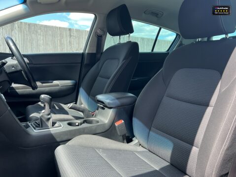 Kia Sportage 1.6 CRDi 2 SUV 5dr Diesel Manual Euro 6 (s/s) (134 bhp) 15