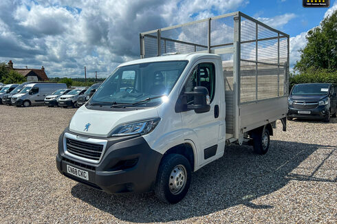 Peugeot Boxer Dropside MWB L2 Blue Hdi 335 Tail Lift Tow Bar EURO 6 NO VAT
