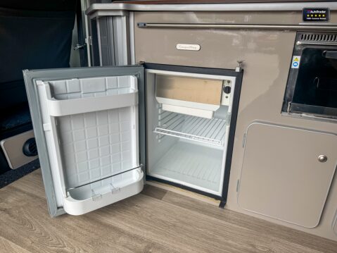 Volkswagen Transporter (Sold) Camper|4 Berth|Camper King|Highline|T30|Pop Top|Fridge|Cooker| 13