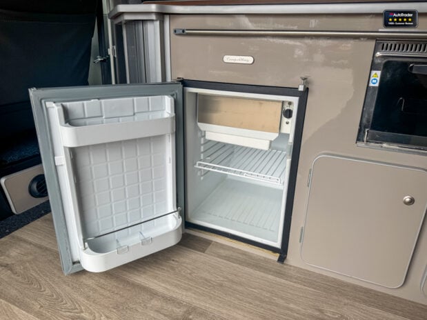 Volkswagen Transporter (Sold) Camper|4 Berth|Camper King|Highline|T30|Pop Top|Fridge|Cooker| 13