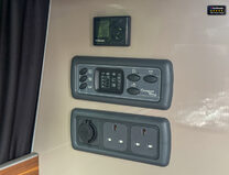 Volkswagen Transporter (Sold) Camper|4 Berth|Camper King|Highline|T30|Pop Top|Fridge|Cooker| 18
