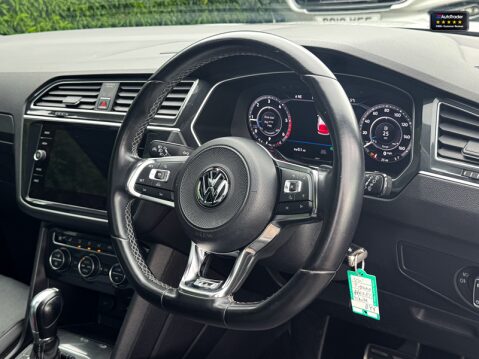 Volkswagen Tiguan 2.0 TDI R-Line SUV 5dr Diesel DSG Euro 6 (s/s) (15 11