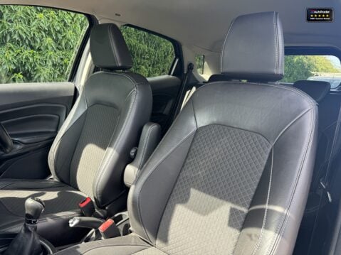 Ford Ecosport (Sold) 1.0T EcoBoost Titanium SUV 5dr Petrol Manual 2WD E 8