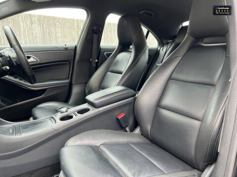 Mercedes-Benz CLA Class Sold CLA220d Sport Coupe 4dr Diesel 7G-DCT Euro 6 (s/s) (177 ps) 17