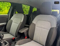 Dacia Jogger 1.0 TCe EXTREME MPV 5dr Petrol Manual Euro 6 (s/s) (110 ps) 8