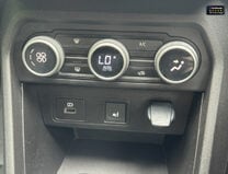 Dacia Jogger 1.0 TCe EXTREME MPV 5dr Petrol Manual Euro 6 (s/s) (110 ps) 23