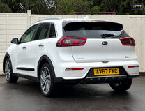 Kia Niro (Sold) 1.6h GDi 4 SUV 5dr Petrol Hybrid DCT Euro 6 16in Alloy Sunroof (139 7