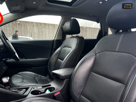 Kia Niro (Sold) 1.6h GDi 4 SUV 5dr Petrol Hybrid DCT Euro 6 16in Alloy Sunroof (139 15