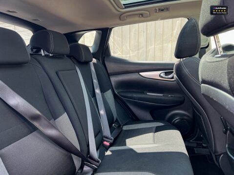 Nissan Qashqai 1.2 DIG-T N-Connecta SUV 5dr Petrol Manual Euro 6 (s/s) (115 ps) 13