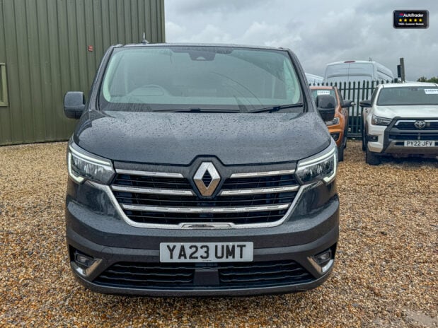Renault Trafic SWB L1H1 Extra Sport Air Con Camera Nav Sensors EURO 6 NO VAT 3