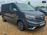 Renault Trafic SWB L1H1 Extra Sport Air Con Camera Nav Sensors EURO 6 NO VAT 4