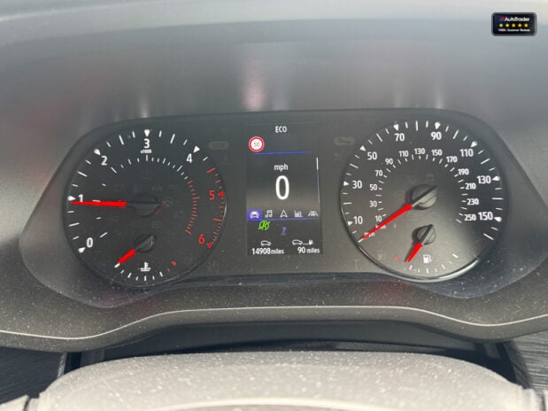 Renault Trafic SWB L1H1 Extra Sport Air Con Camera Nav Sensors EURO 6 NO VAT 19