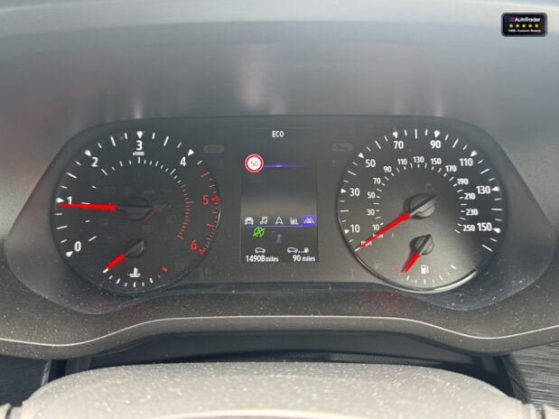 Renault Trafic SWB L1H1 Extra Sport Air Con Camera Nav Sensors EURO 6 NO VAT 23