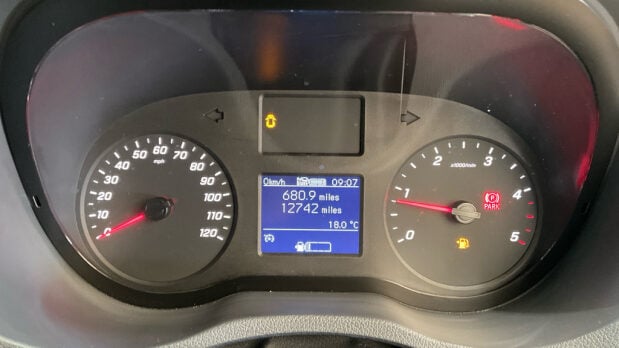 Mercedes-Benz Sprinter LWB L3H2 Medium Roof 315 Cdi Progressive EURO 6 8