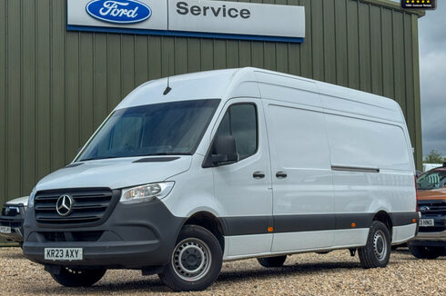 Mercedes-Benz Sprinter LWB L3H2 Medium Roof 315 Cdi Progressive EURO 6