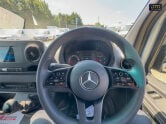 Mercedes-Benz Sprinter LWB L3H2 [SOLD MT] Medium Roof 315 Cdi Progressive EURO 6 16