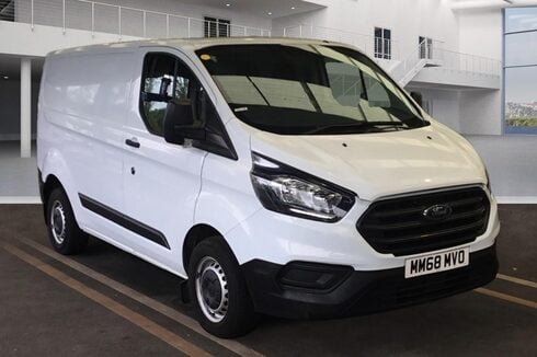 Ford Transit Custom SWB L1H1 Low Roof 300 Base Tow Bar EURO 6