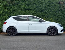 SEAT Leon (Sold) 2.0 TDI FR Technology Hatchback 5dr Diesel Manual 4