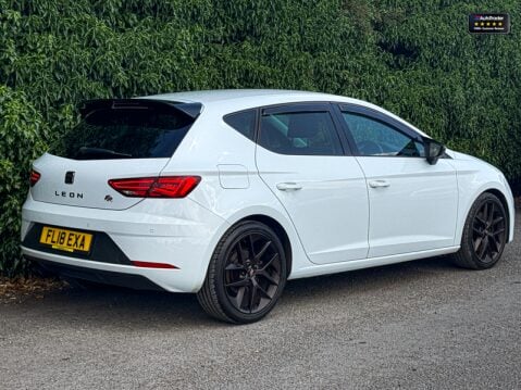 SEAT Leon (Sold) 2.0 TDI FR Technology Hatchback 5dr Diesel Manual 27
