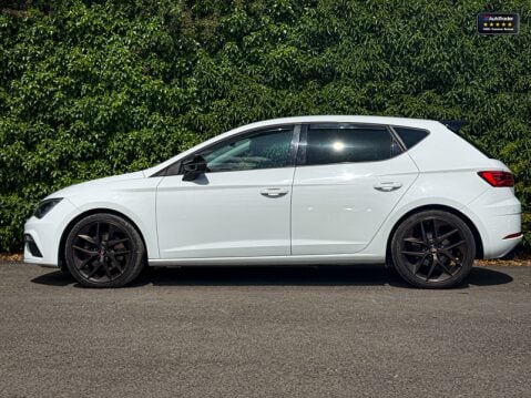 SEAT Leon (Sold) 2.0 TDI FR Technology Hatchback 5dr Diesel Manual 5