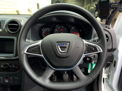Dacia Sandero 1.0 SCe Access Hatchback 5dr Petrol Manual Euro 6 (75 ps) 17