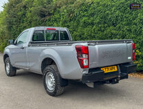 Isuzu D-Max 4x4 Utility Scb Air Con Cruise Tow Bar EURO 6 NO VAT 6