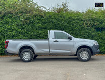 Isuzu D-Max 4x4 Utility Scb Air Con Cruise Tow Bar EURO 6 NO VAT 4