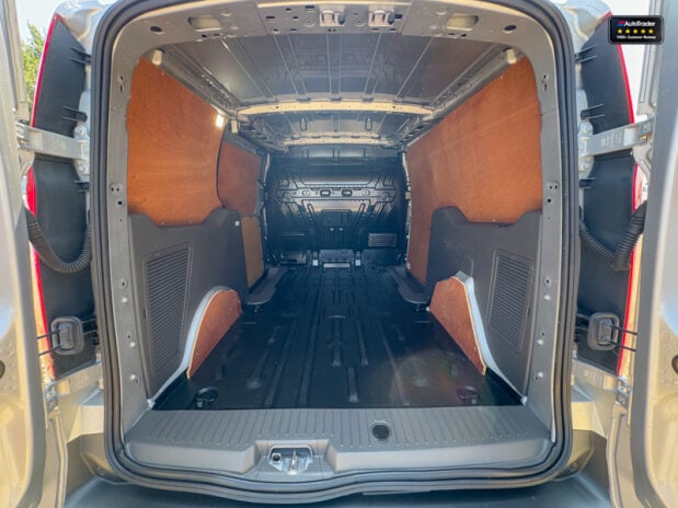 Ford Transit Connect LWB L2H1 [SOLD MM] Low Roof 240 Limited Air Con Alloys Cruise EURO 6 9