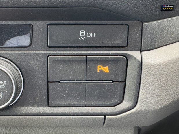 Volkswagen Crafter MWB L2 High Roof Cr35 Tdi Commerce Air Con EURO 6 34