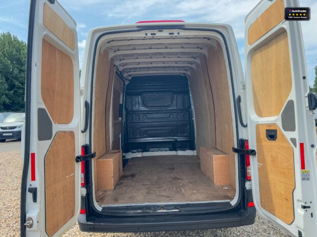 Volkswagen Crafter MWB L2 [SOLD MM] High Roof Cr35 Tdi Commerce Air Con EURO 6 8
