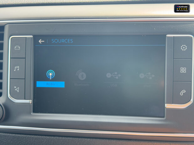 Peugeot Expert MWB L2H1 Bluehdi Professional Premium Plus Air Con Nav Sensors SELECT 25