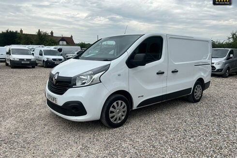 Renault Trafic SWB L1H1 Low Roof l27 Business Plus Dci S/R P/V
