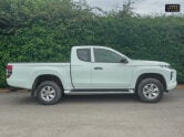 Mitsubishi L200 Crew Cab 4X4 Di-D 4Life Air Con Alloys Tow Bar EURO 6 NO VAT 4