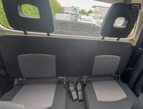 Mitsubishi L200 Crew Cab 4X4 Di-D 4Life Air Con Alloys Tow Bar EURO 6 NO VAT 12