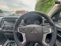 Mitsubishi L200 Crew Cab 4X4 Di-D 4Life Air Con Alloys Tow Bar EURO 6 NO VAT 15