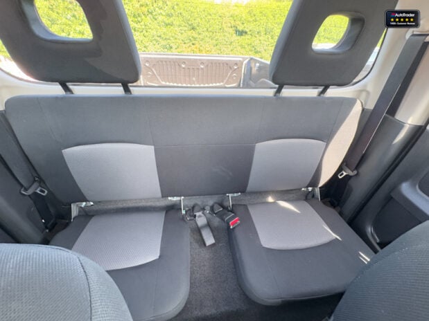 Mitsubishi L200 Crew Cab [SOLD MM] 4X4 Di-D 4Life Air Con Alloys Tow Bar EURO 6 NO VAT 12