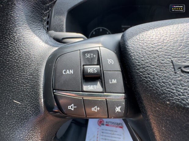Ford Transit LWB L3H2 Medium Roof 310 Trend Cruise Sensors EURO 6 NO VAT 17