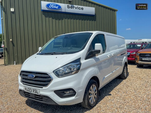 Ford Transit Custom LWB L2H1 Low Roof 300 Limited Air Con Cruise Carplay Sensors EURO 6 2