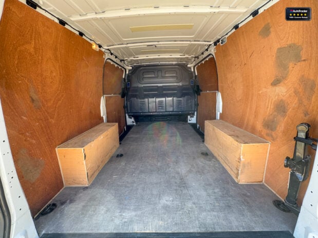 Mercedes-Benz Vito AUTO LWB [SOLD MM] L2H1 114 Progressive Cam Cruise Sensors EURO 6 9