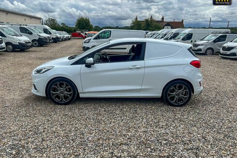 Ford Fiesta SWB L1H1 Low Roof Sport Air Con Alloys EURO 6 NO VAT