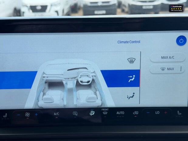 Ford Transit Custom SWB L1H1 Low Roof 280 Limited Air Con Carplay Cruise Sensors SELECT 37